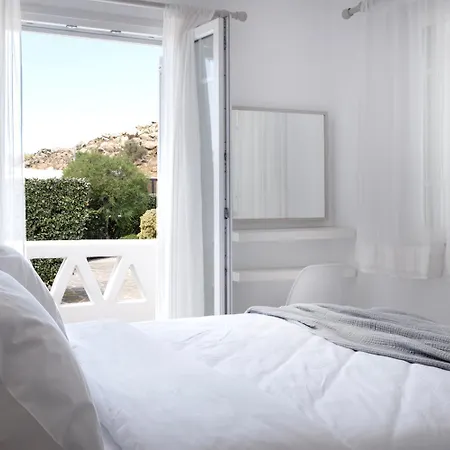 Baos Pool Villa Mykonos Town