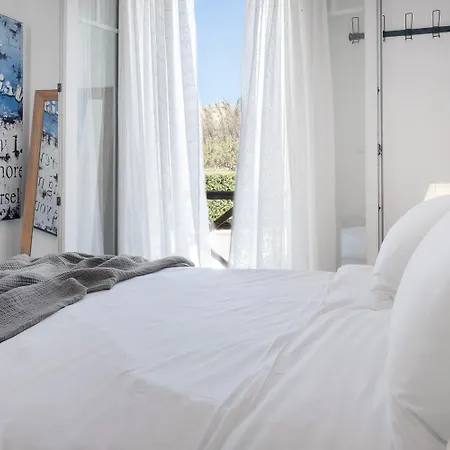 Baos Pool * Mykonos Town