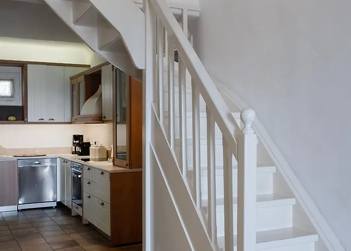 Baos Pool * Mykonos Town